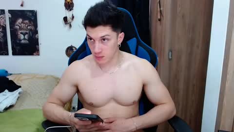 griego01 online show from December 12, 6:10 pm