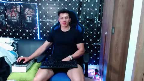 griego01 online show from October 7, 12:41 am