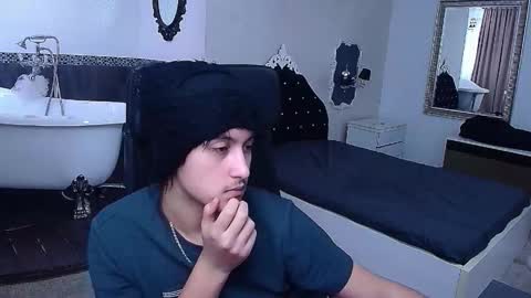 GriffinDane online show from February 20, 6:19 am