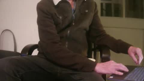 Snapshot of grimbergen123 chatting on January 7, 8:55 pm Grim online show from January 7, 8:55 pm