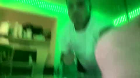 Snapshot of grimeking chatting on November 12, 9:32 am grimeking online show from November 12, 9:32 am