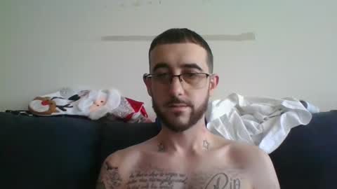 Snapshot of gringoloco253783 chatting on December 25, 7:34 pm certifiedloverboy online show from December 25, 7:34 pm