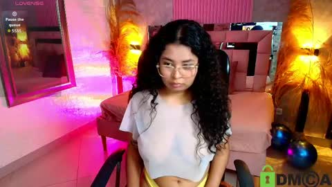    online show from April 17, 11:41 pm