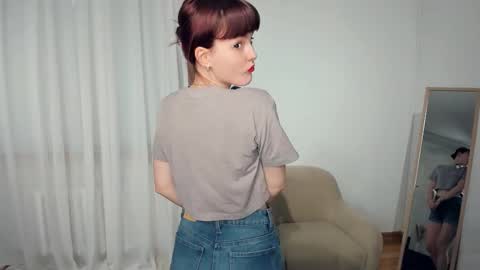 Sara online show from December 16, 8:08 am