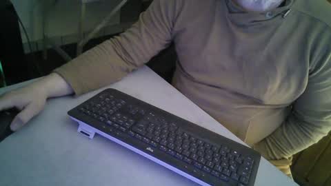 Grooce online show from February 3, 8:02 am