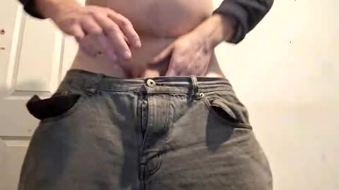 Snapshot of growen1 chatting on January 13, 2:42 pm growen1 online show from January 13, 2:42 pm