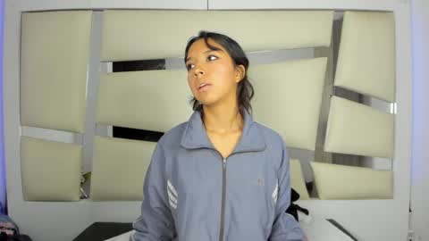 Snapshot of grupojade chatting on February 20, 11:54 pm grupojade online show from February 20, 11:54 pm