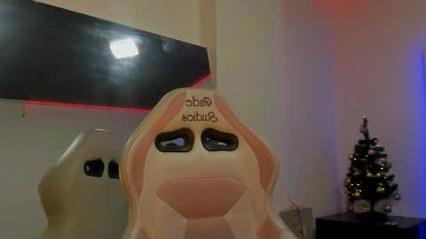 grupojade online show from December 15, 7:51 pm