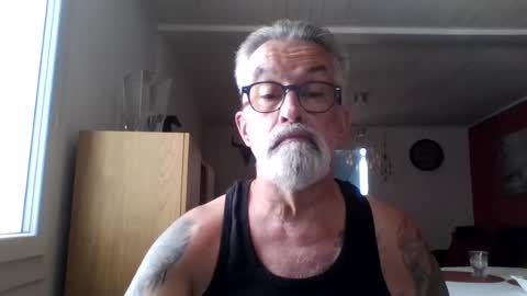 Snapshot of grybear60 chatting on July 16, 7:58 am Grybear online show from July 16, 7:58 am