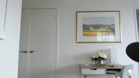 gstring_aussie_phil online show from February 16, 1:46 am