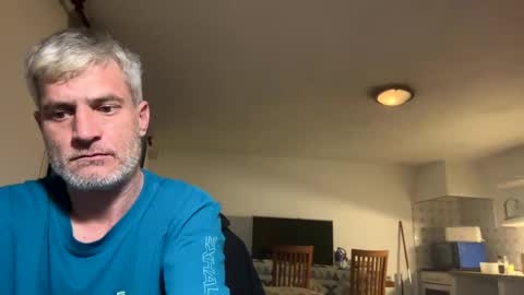 guardiannif_ online show from March 7, 7:16 pm