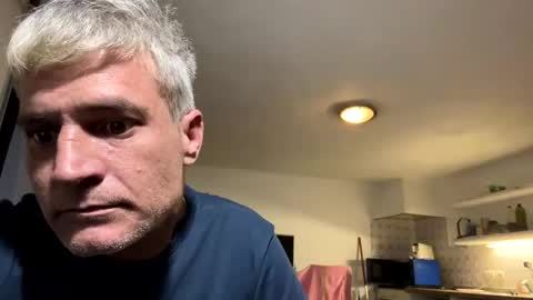 guardiannif_ online show from March 9, 9:25 pm