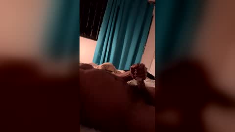 Snapshot of gucci4u2 chatting on March 30, 8:15 am gucci4u2 online show from March 30, 8:15 am