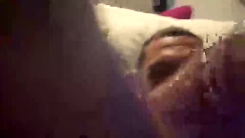 Snapshot of gucci4u2 chatting on March 31, 4:46 am gucci4u2 online show from March 31, 4:46 am