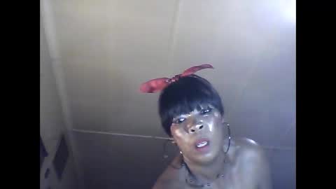 gucci-bx online show from December 18, 3:15 am