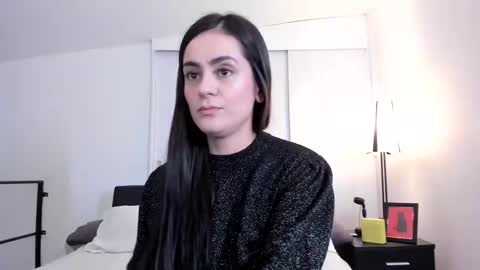 Elena online show from December 4, 8:07 pm