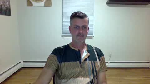 Snapshot of gudguy2025 chatting on October 5, 12:53 am gudguy2025 online show from October 5, 12:53 am