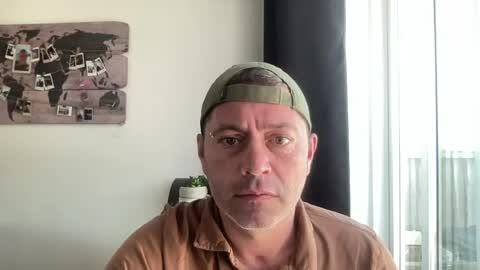 guil0 online show from July 12, 5:26 pm