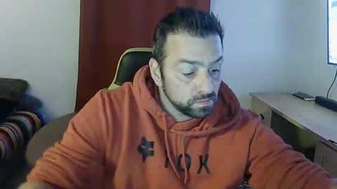 guillaume666286050 online show from September 24, 10:18 am