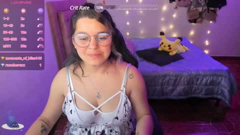 Hello Im Julieta Im 25 years old welcome to my room have fun and be happy. online show from January 12, 8:04 am