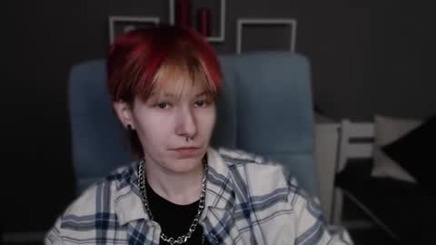 guitarandangell online show from March 18, 7:55 am