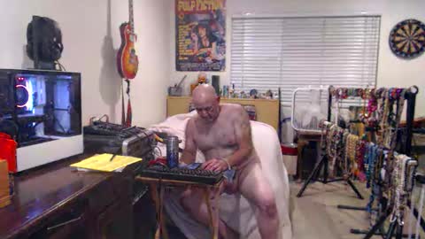 Mario online show from October 20, 4:02 am