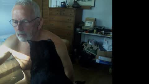 Roy online show from December 2, 7:53 pm