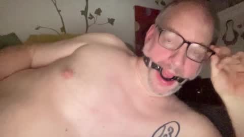 gummicasual online show from February 11, 9:53 pm