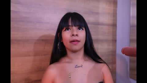 gummyluv online show from December 4, 8:06 pm