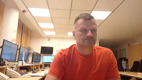 Snapshot of guschidick chatting on September 25, 5:27 pm guschidick online show from September 25, 5:27 pm