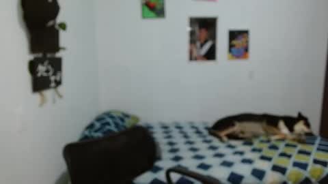 Snapshot of guts_x chatting on January 14, 5:45 pm Guts online show from January 14, 5:45 pm