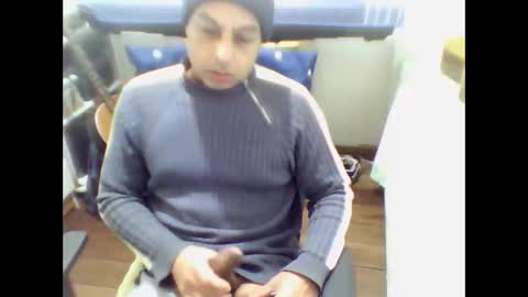 Snapshot of guty50 chatting on June 7, 7:28 pm guty50 online show from June 7, 7:28 pm