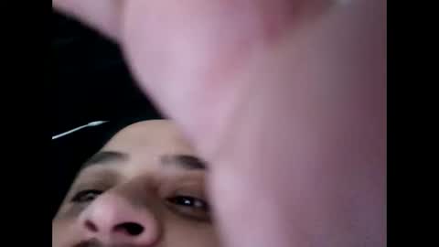 Snapshot of guuur chatting on March 9, 6:11 pm guuur online show from March 9, 6:11 pm