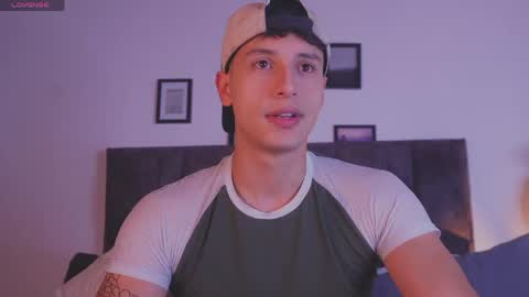 Snapshot of guy_twinks chatting on May 5, 7:05 am Gabriel online show from May 5, 7:05 am