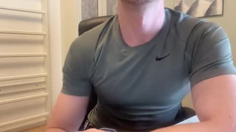 NaughtyFitHusband online show from March 9, 5:39 pm