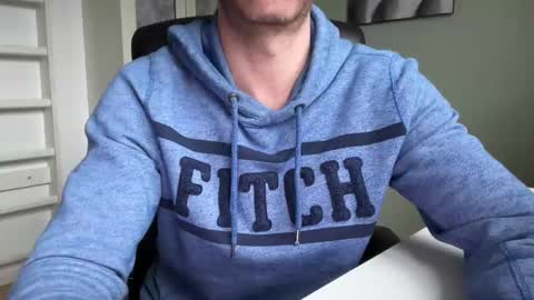 NaughtyFitHusband online show from March 12, 5:24 am