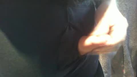 Snapshot of guypillard chatting on December 4, 2:59 pm guypillard online show from December 4, 2:59 pm