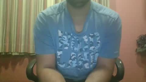 Snapshot of guywith85mm chatting on December 29, 12:45 pm guywith85mm online show from December 29, 12:45 pm