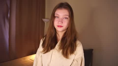 Molly online show from April 15, 5:14 am