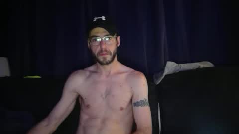 gwest2004877828 online show from February 1, 2:43 am