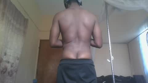 Snapshot of gyat_k_9 chatting on March 12, 7:24 am gyat k 9 online show from March 12, 7:24 am