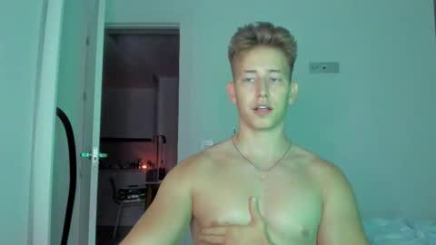 Oliver online show from December 21, 12:29 am