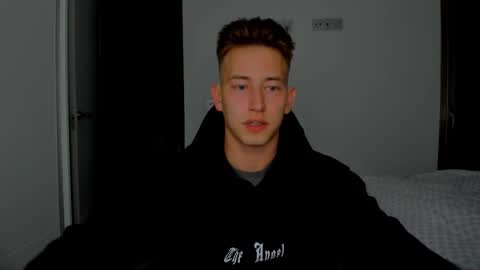 Oliver online show from March 15, 7:42 pm