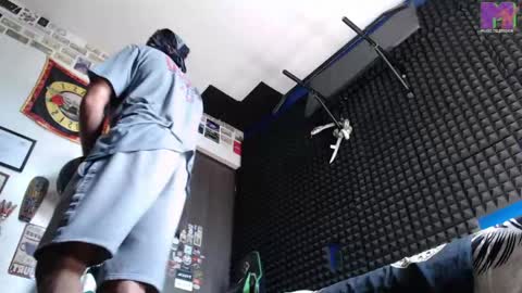 Gymbro42 online show from May 26, 3:19 pm