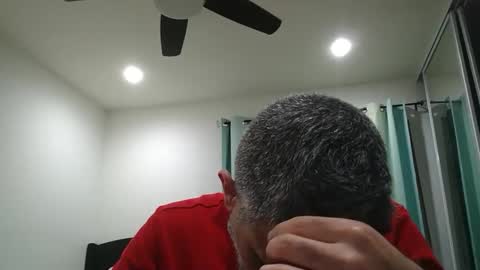 Snapshot of h0nest84 chatting on December 2, 2:42 am h0nest84 online show from December 2, 2:42 am