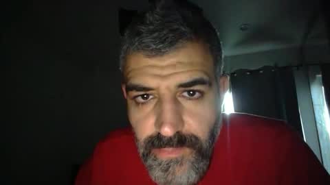 Snapshot of h0nest84 chatting on December 6, 2:49 pm h0nest84 online show from December 6, 2:49 pm