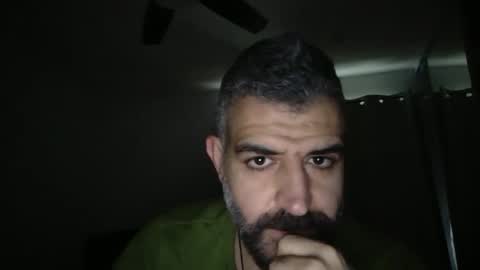 Snapshot of h0nest84 chatting on January 22, 3:29 pm h0nest84 online show from January 22, 3:29 pm