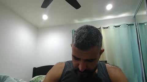 Snapshot of h0nest84 chatting on October 12, 5:56 pm h0nest84 online show from October 12, 5:56 pm