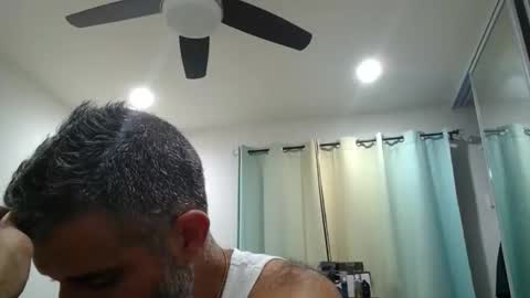 h0nest84 online show from November 24, 6:24 am