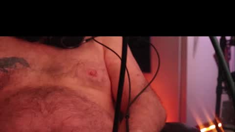 Snapshot of h0tttsteel chatting on January 3, 5:31 pm h0tttsteel online show from January 3, 5:31 pm